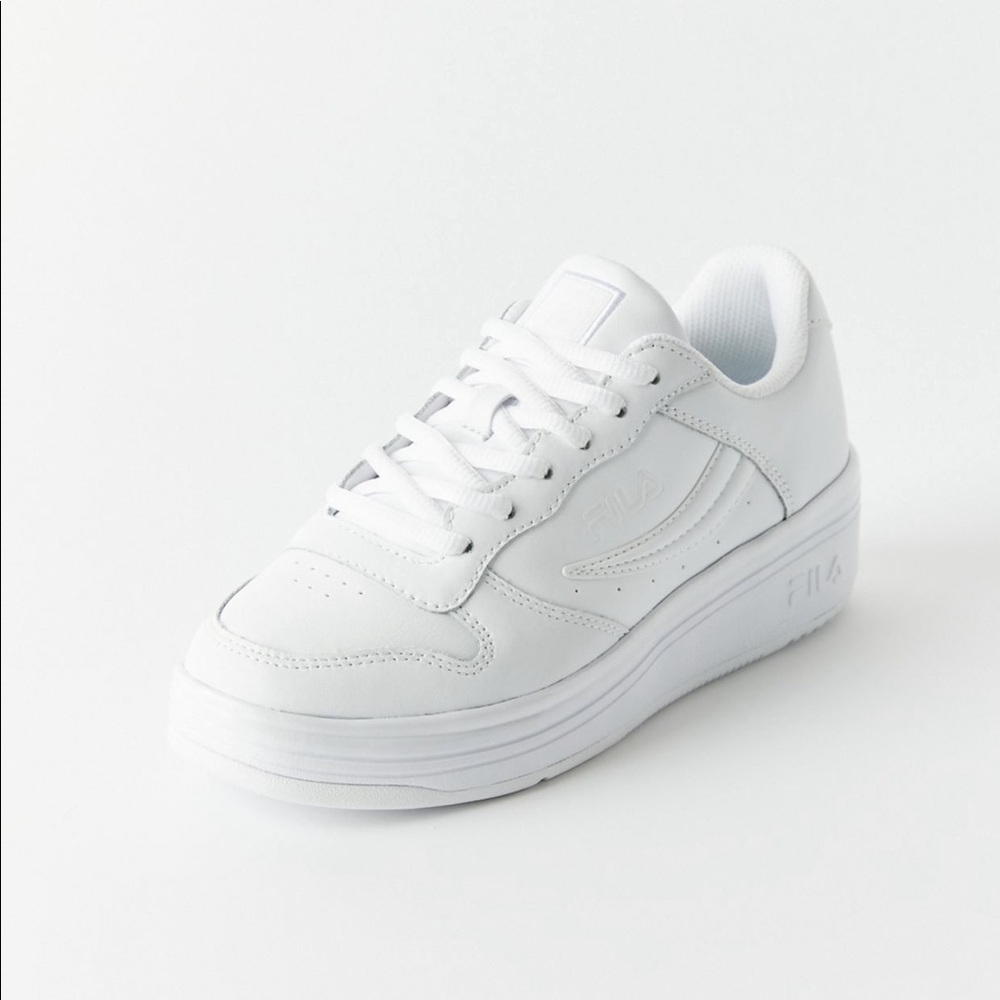 FILA WX-100 Sneaker size 7